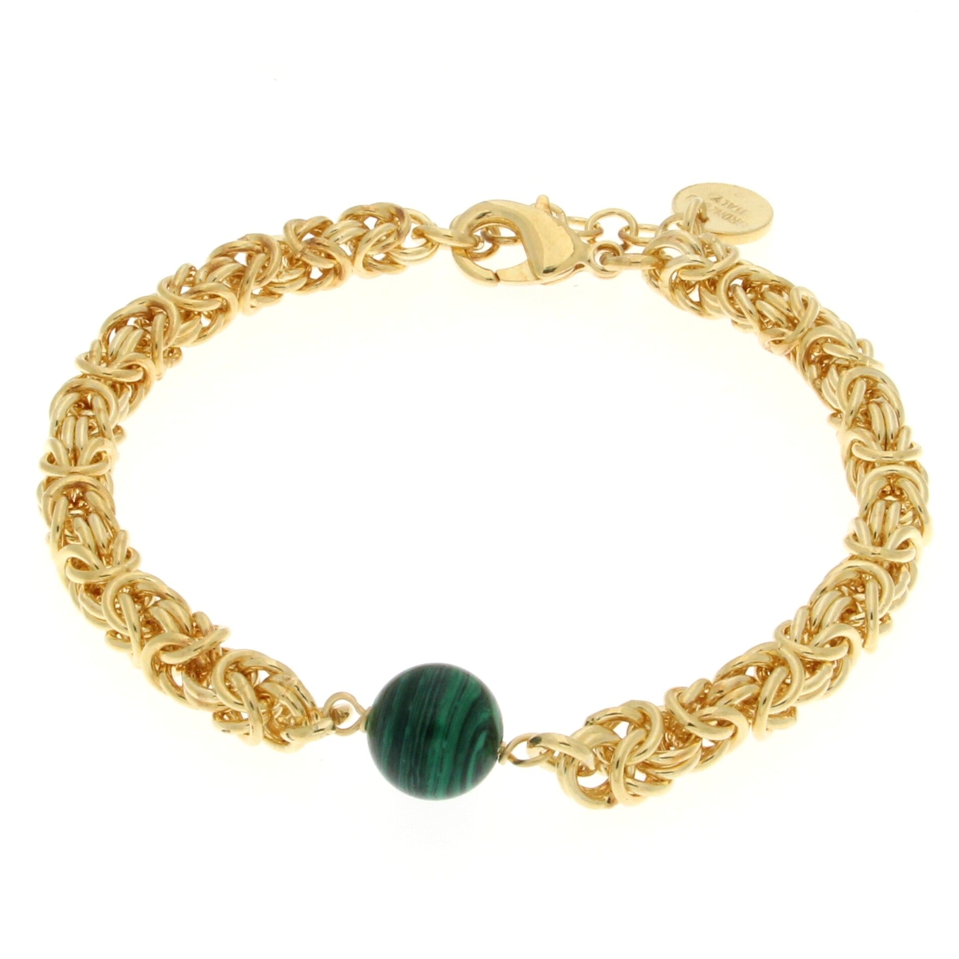 Gold chain bracelet featuring a twisted design, accented by a single round malachite bead, and secured with a lobster clasp.