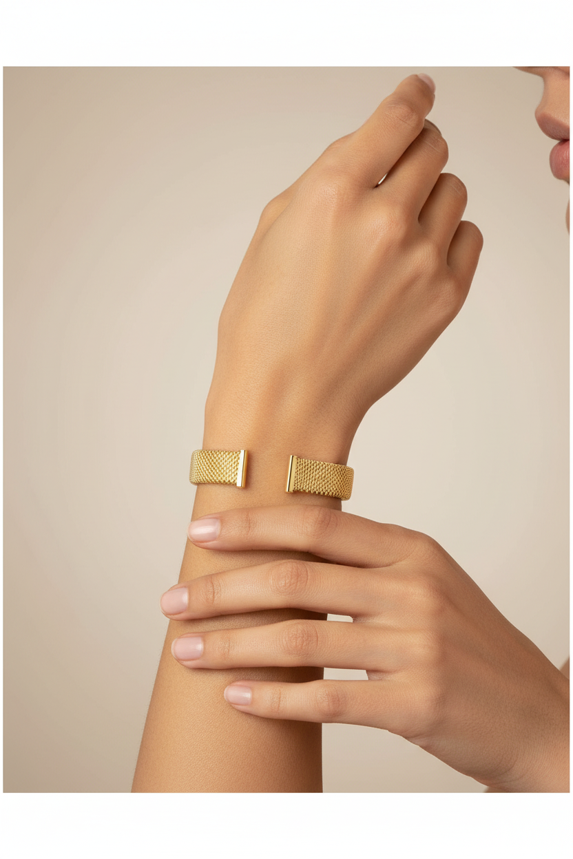 Mesh Bangle on Model