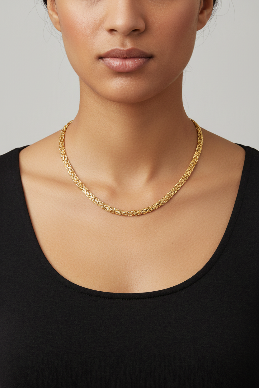 Model wearing the reference necklace