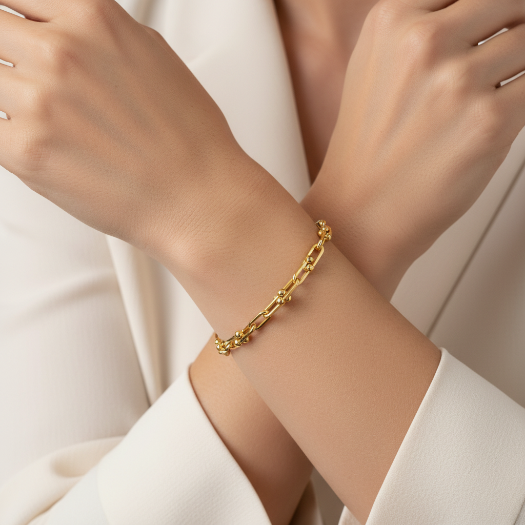 U-Link Bracelet on Model
