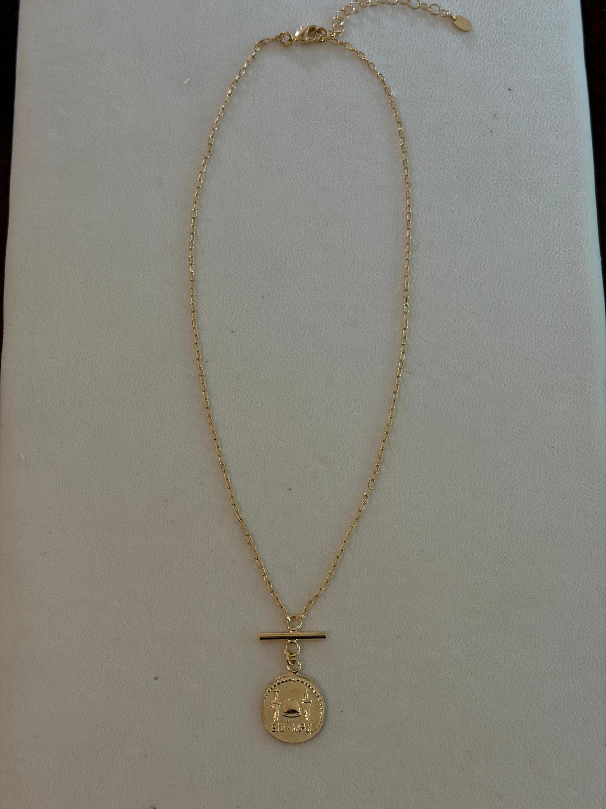 18kt Gold Plated Roman Coin Toggle Necklace