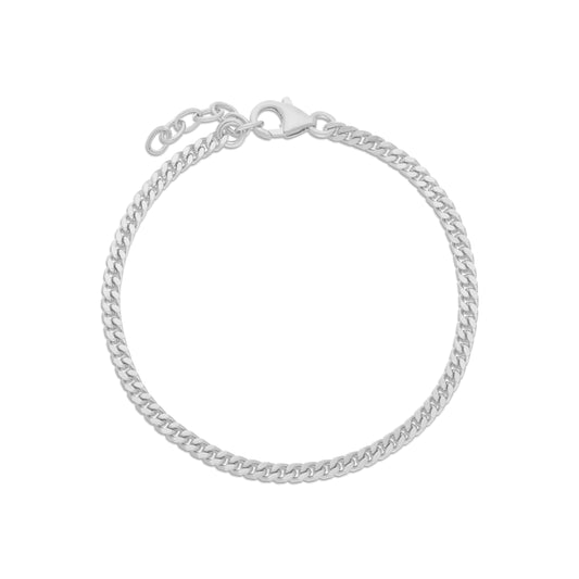 This stunning palladium curb link bracelet showcases a timeless design that effortlessly combines elegance with contemporary style. The bracelet features a series of interlocking curb links, each polished to a high shine, creating a luxurious and eye-catching accessory.