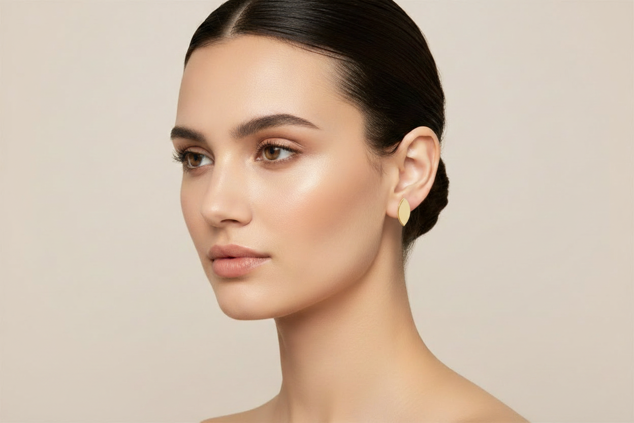 Marquise stud without disc jacket on model