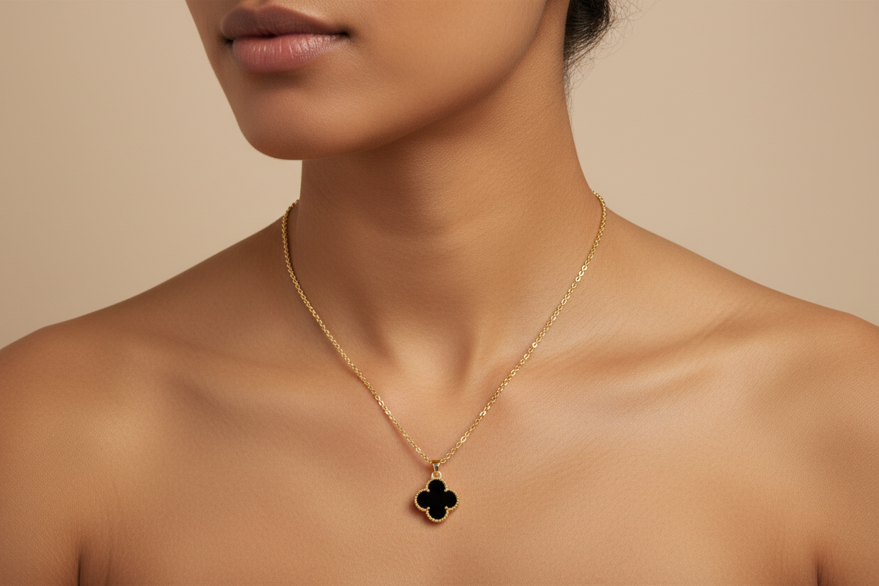 Single Onyx Clover Pendant on 17 inch Rolo Chain - Ethnic Model