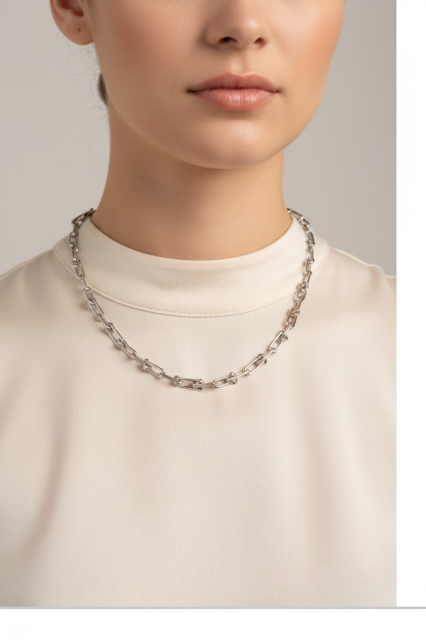 U-Link Chain Necklace in Silver Plate